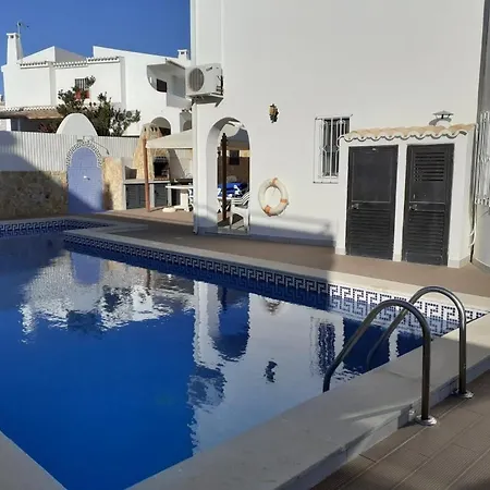 Amazing Modern Francis With Pool *