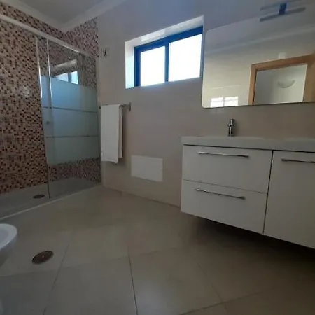 Amazing Modern Francis With Pool Albufeira